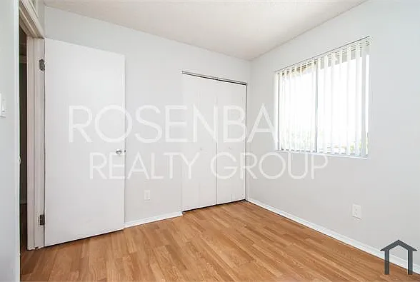 1050 W University Dr #201 — Photo 13