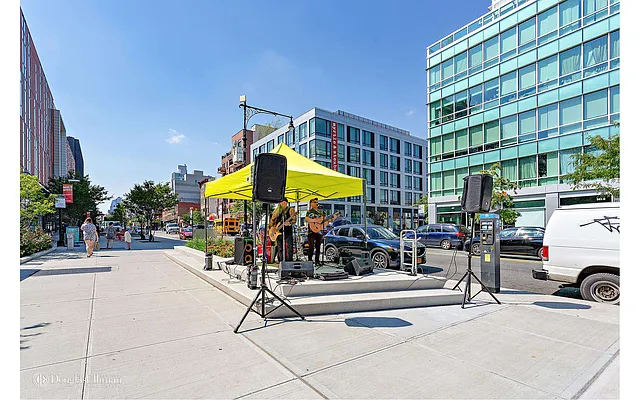 Sold by Douglas Elliman | media 15