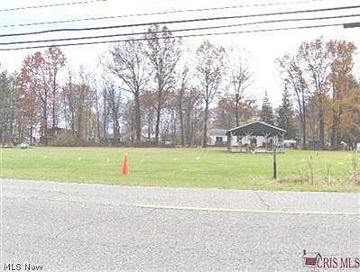 2nd image of 999 Mahoning Rd