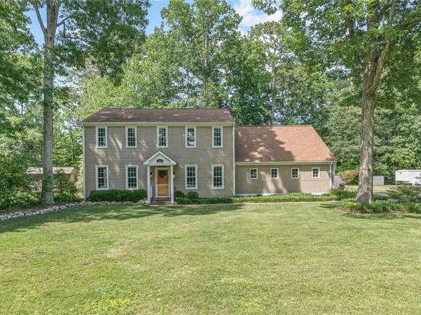 111 Fielding Lewis Dr, Yorktown, VA 23692