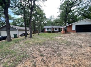 2823 Norwood Ln, Arlington, TX 76013