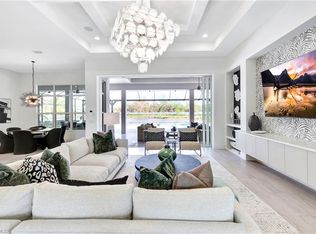8912 Nevis Way, Naples, FL 34112