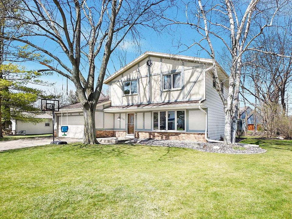 1st image of 738 Buckingham WAY