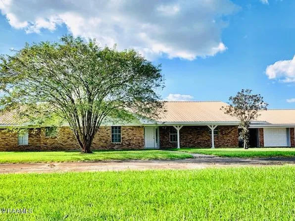 625 Monceaux Rd, Crowley, LA 70578