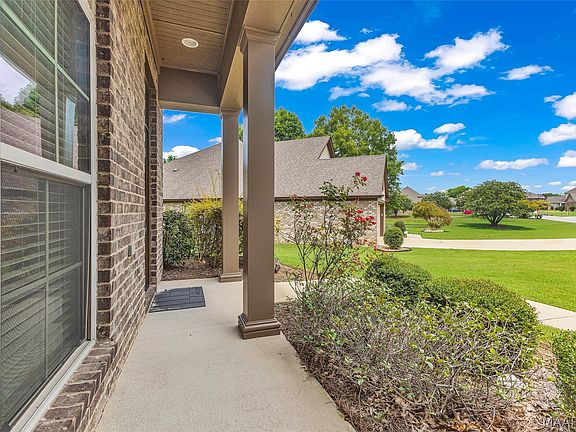 3rd image of 3712 Weston Pl