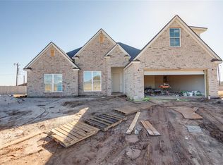 1328 Crystal Ln, College Station, TX 77840