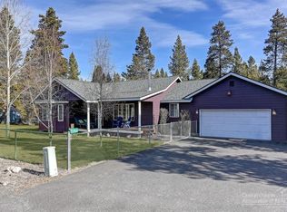 55466 Gross Dr, Bend, OR 97707