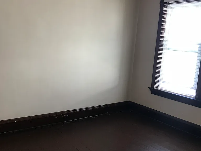 8703 Sauer Ave #UP — Photo 3