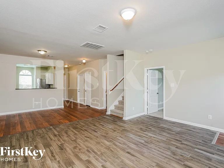 9439 Ruby Mist Dr — Photo 3