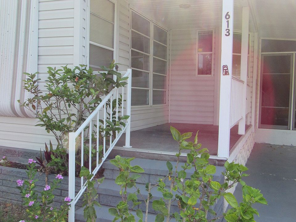1st image of 613 Beulah Ln