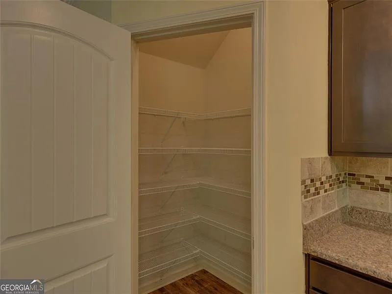 3 bed, 2.5 bath, $1,795 — Photo 4