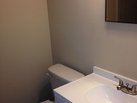 3rd image of 1059 Busac Ave