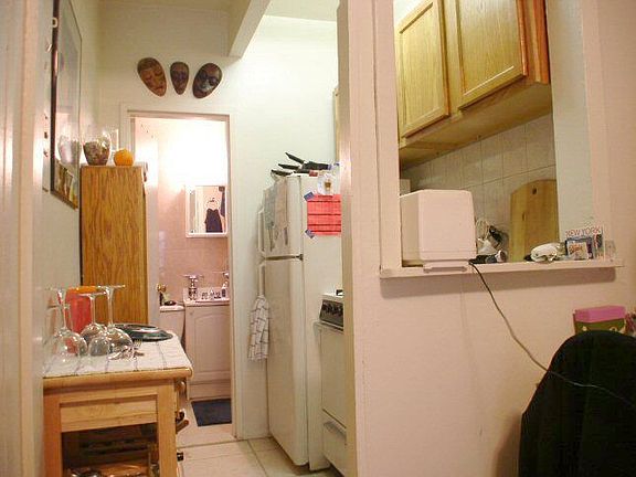 4th image of 346 E 89th St APT 2B