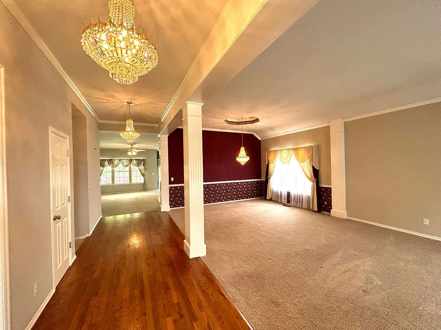 Gorgeous custom home in Southern Pointe IV with inground pool! — Photo 2