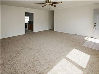 5th image of 5314 E Hill Dr