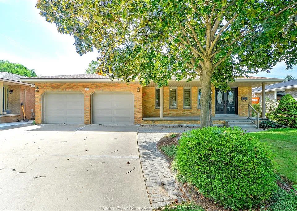 259 Woodridge Dr
