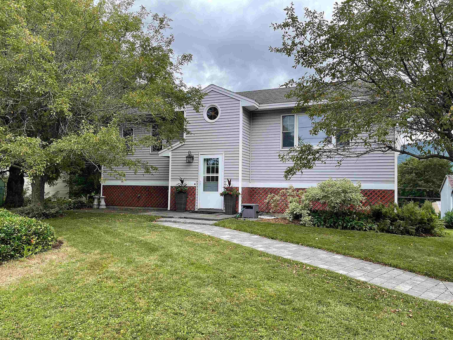 4 Clarkson Lane, Rutland, VT 05701 Zillow