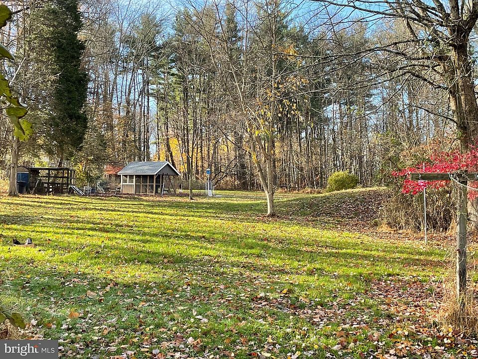 2nd image of 324 Graterford Rd