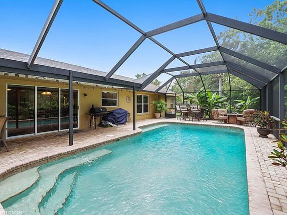 4th image of 7 Torrey Pines Ct
