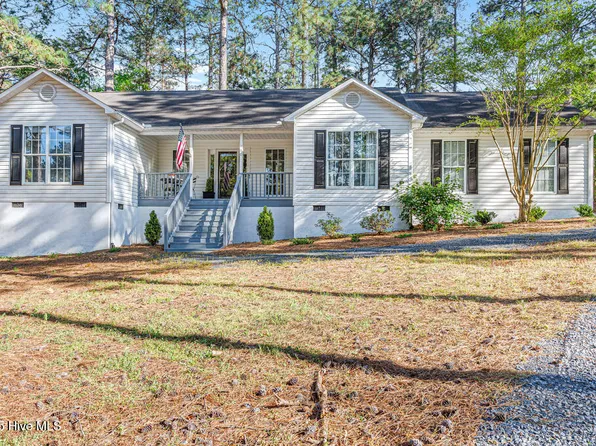 160 Brooks Lane, Southern Pines, NC 28387