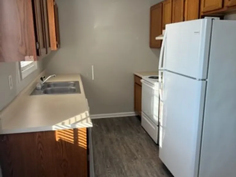 175 S Killarney Ln — Photo 1