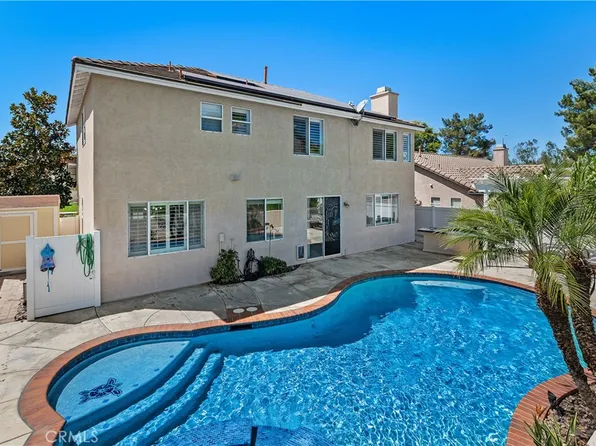 23992 Chatenay Ln, Murrieta, CA 92562