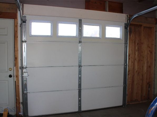 301 5th St W, Clyde Park, MT 59018