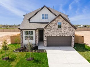 127 Silverbell Ln, Bastrop, TX 78602