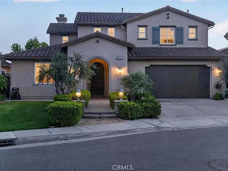 20100 Livorno Ln — Photo 1