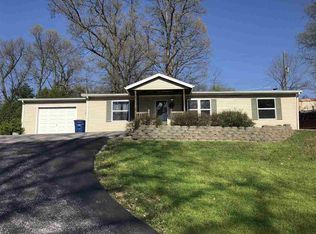 154 White Ln, Bedford, IN