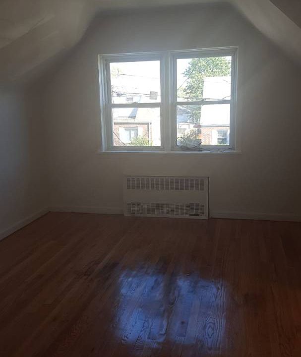 2nd image of 11844 204th St Fl 2