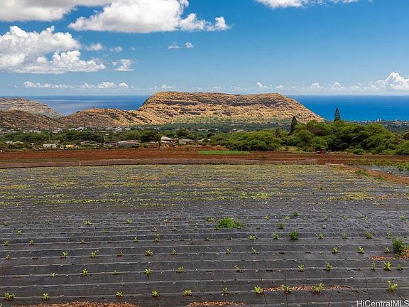 2nd image of 85-1570 Waianae Valley Rd