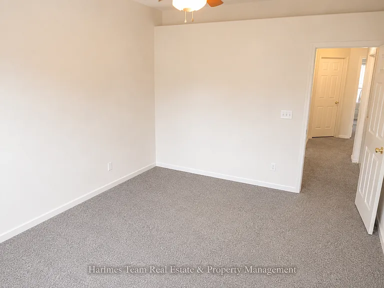 2153 Gilpin Ave — Photo 20