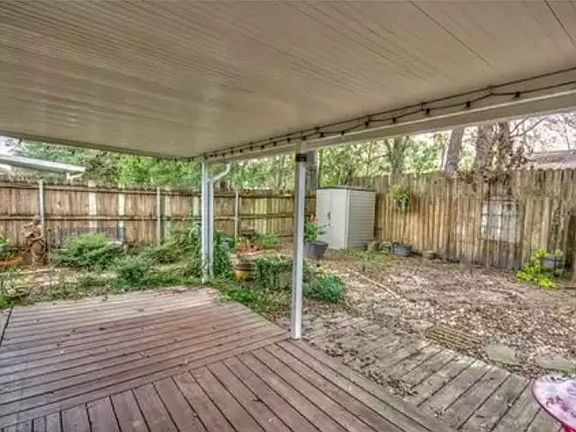 4th image of 111 S Gate Dr