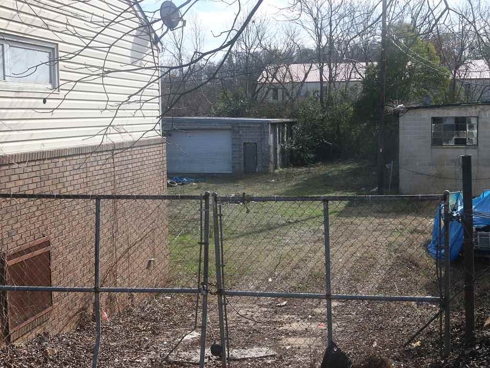 2nd image of 1819 W Whitner St