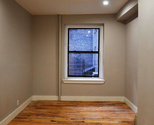 3rd image of 545 W 164th St APT 1A