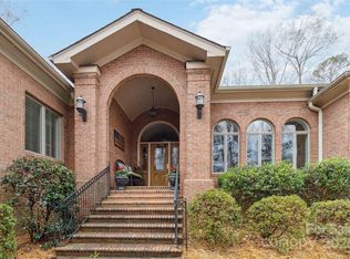 935 Woods Loop, Waxhaw, NC 28173