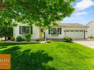 920 Vista Ridge Dr, Mount Horeb, WI 53572