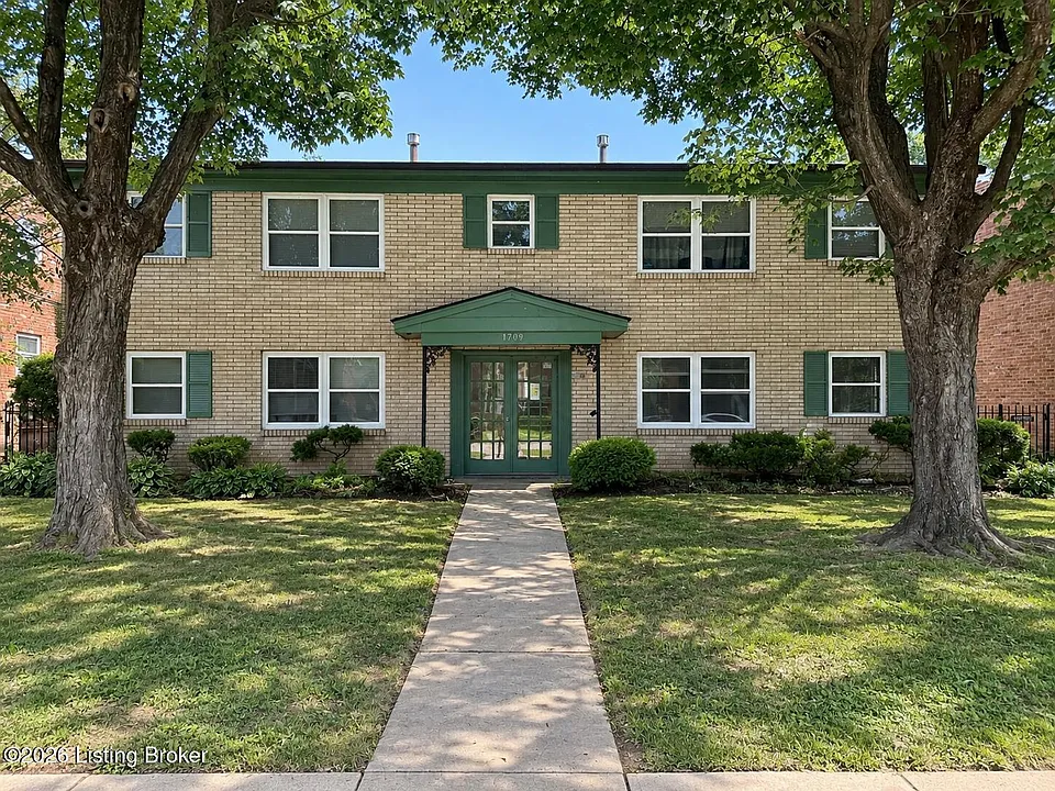 1709 Valley Forge Way #2