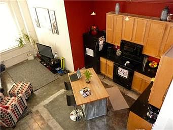2nd image of 523 Grand # 1c Blvd