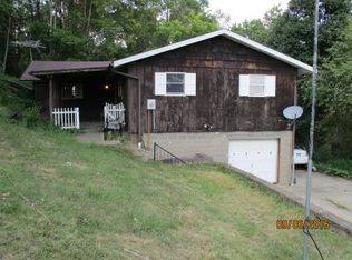 1354 Grandview Rd, Moundsville, WV 26041