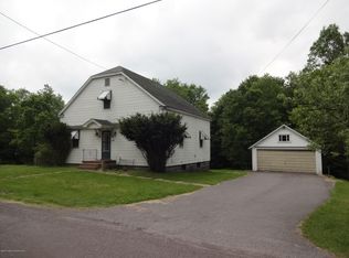 413 Lehigh Rd, Covington Township, PA 18424