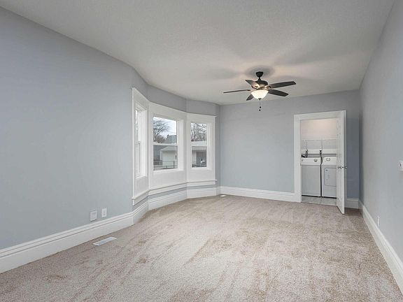 5th image of 1625 21st Ave