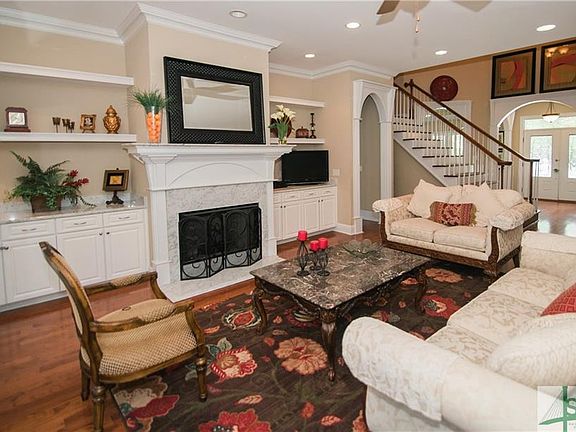 4th image of 877 Southbridge Blvd