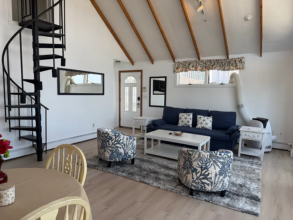 59 Ocean Blvd #1
