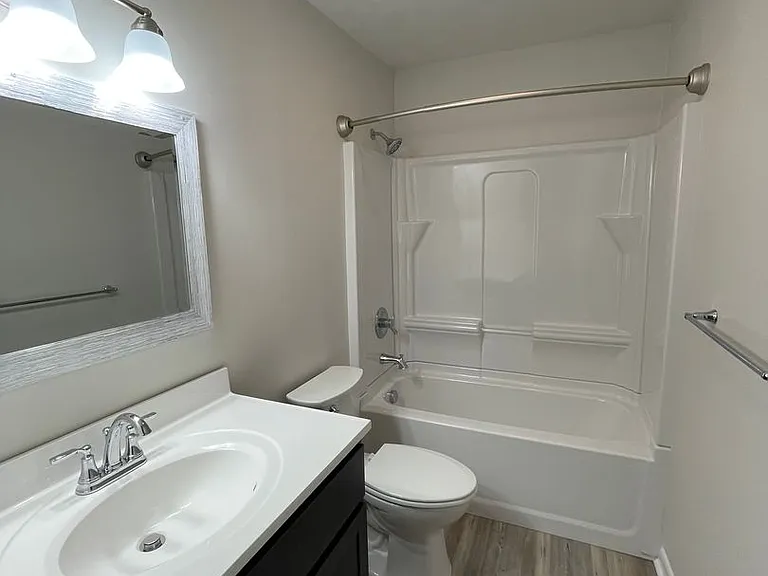 163 Suter St #D — Photo 7
