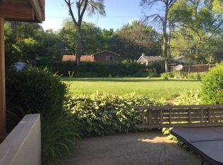 1756 Corktree Ln, Mount Prospect, IL 60056