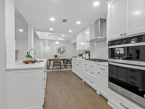 5th image of 3212 Altman Dr