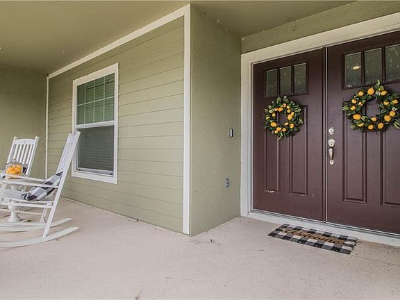 3rd image of 1841 Kingsmill Dr