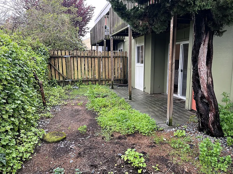 1210 J St — Photo 11